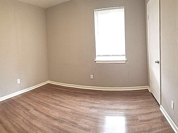 5th image of 202 Zierdt Rd #A