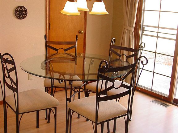 Eat in kitchen with walk out to concrete patio