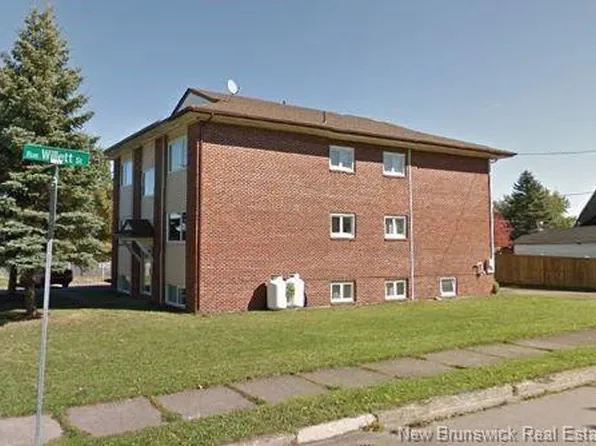 93 Birchmount Dr, Moncton, NB E1C 8E5