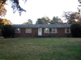 304 Ambling Rd, Mc Leansville, NC 27301