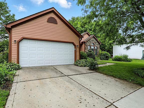 2nd image of 4646 Rocky Knob Ln