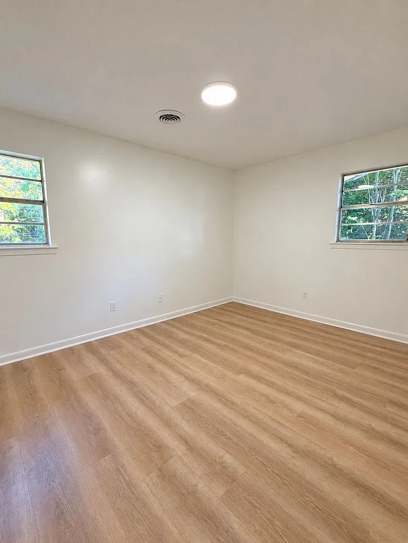Newly Remodeled Home for Rent! — Photo 3