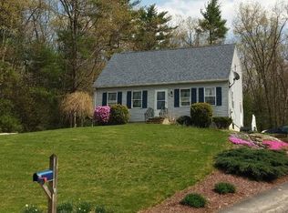 48 Hill Top Dr, Southbridge, MA 01550