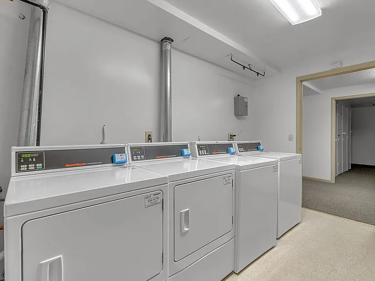 Edgebrook Estates — Photo 14