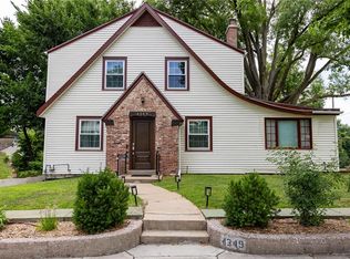 4349 Wyoming St, Kansas City, MO 64111