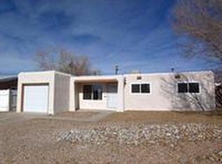 10421 Mountain Rd NE, Albuquerque, NM 87112