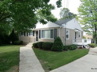 1901 Avondale Dr SE, Grand Rapids, MI 49506