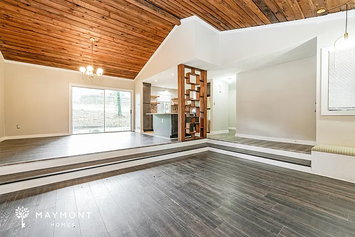 863 Sage Ln NW — Photo 5