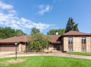 1618 Heather Ln, Darien, IL