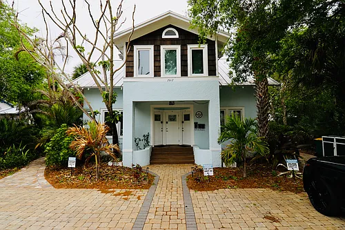 2016 Hallwood Pl Photo 1