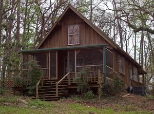 89 Hilltop Dr, Huntsville, TX 77340
