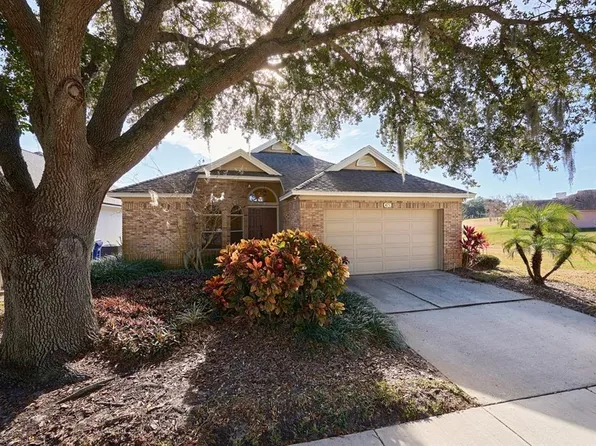 475 Arrowmount Pl, Lake Mary, FL 32746