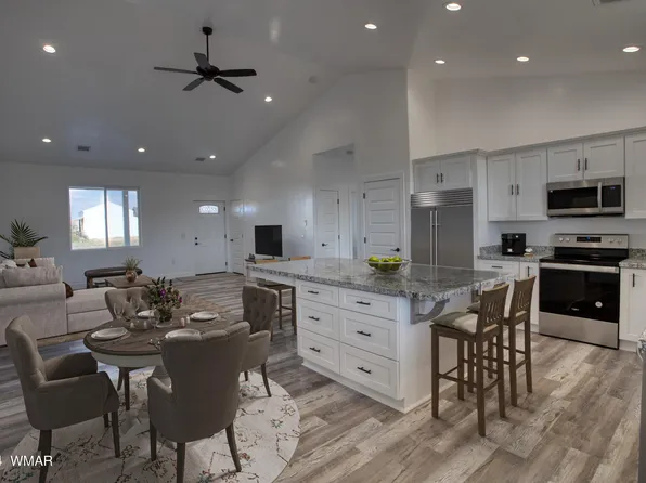 7697 Open Sky Loop, Taylor, AZ 85939