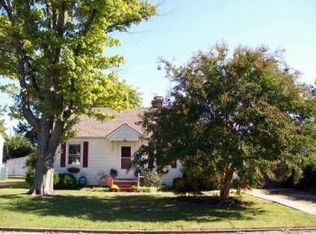 60 Woodfin Rd, Newport News, VA 23601