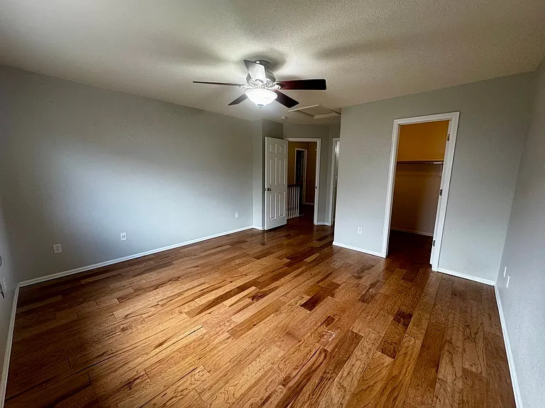 5302 Statute Dr — Photo 42