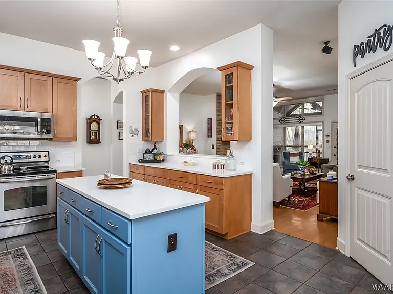 9717 Silver Bell Ct — Photo 4