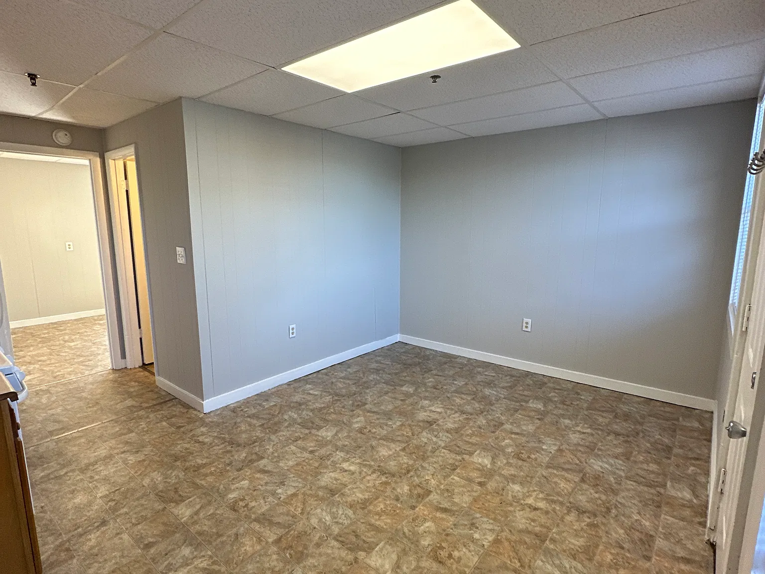 1 bed, 400 sqft, $1,125 — Photo 4