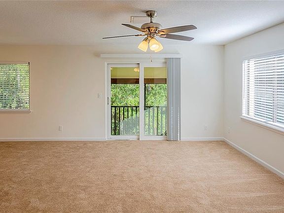 2nd image of 635 Fairmont Ave APT D