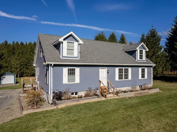 5779 New Hope Rd, Moravia, NY 13118