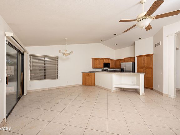 2nd image of 6885 S OAKMONT Drive