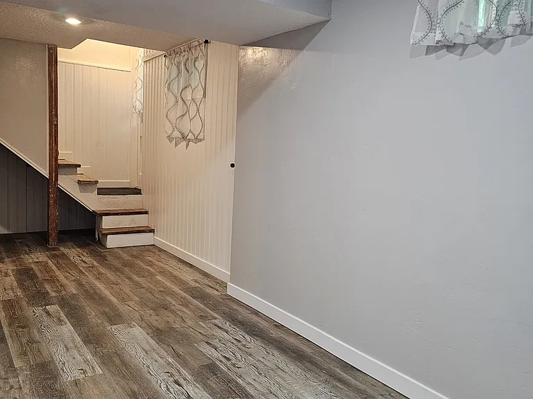 1207 E 520 S — Photo 12