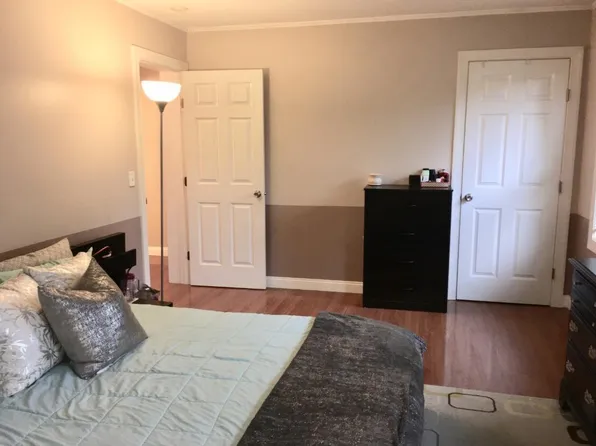 868 Wescott Sq, Eagan, MN 55123