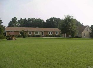 531 Palmer Point Rd, Boydton, VA 23917