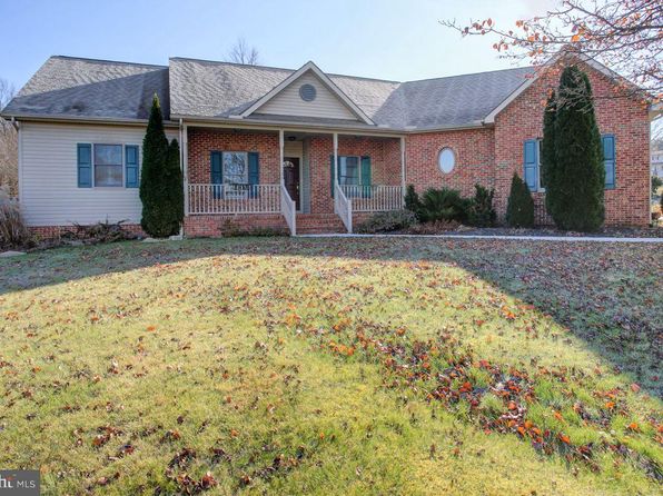 11266 Greenridge Dr, Waynesboro, PA 17268