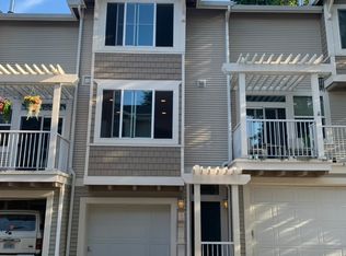 14174 SW Barrows Rd UNIT 2, Tigard, OR 97223