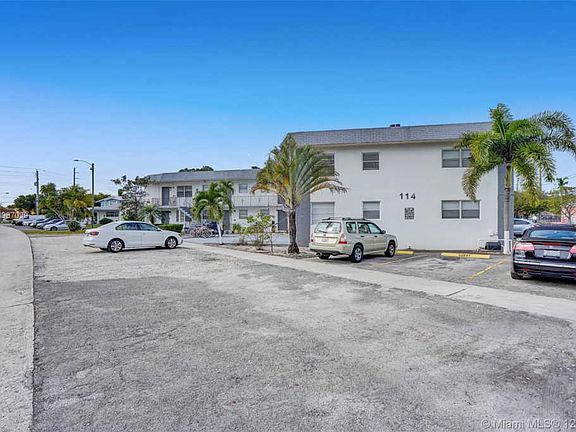 4th image of 114 SE 8th St #101
