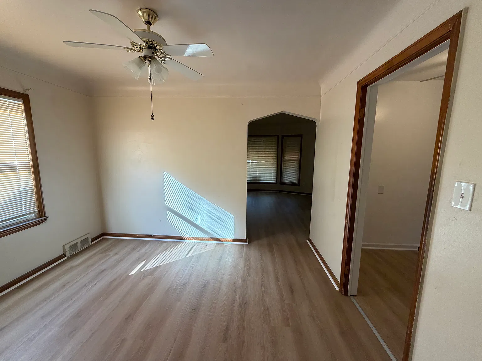 3 bed, 1187 sqft, $1,750 — Photo 4