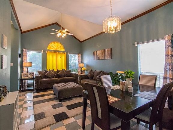 5th image of 5709 Creekridge Dr