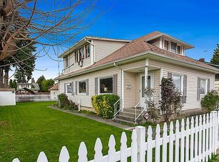 611 Smithers Ave S #B, Renton, WA 98057