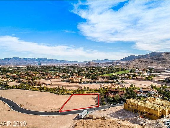 3rd image of 28 Olympia Canyon Way