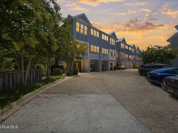 1718 Tearthumb Court, Wilmington, NC 28403