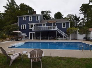 16 Sunset Dr, Richmond, RI 02892