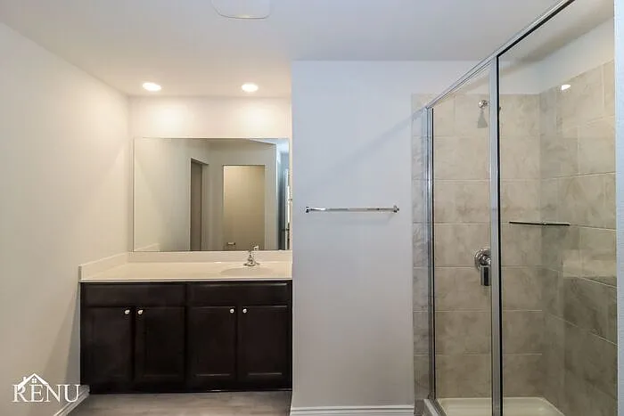 384 Jacquard Ct — Photo 9