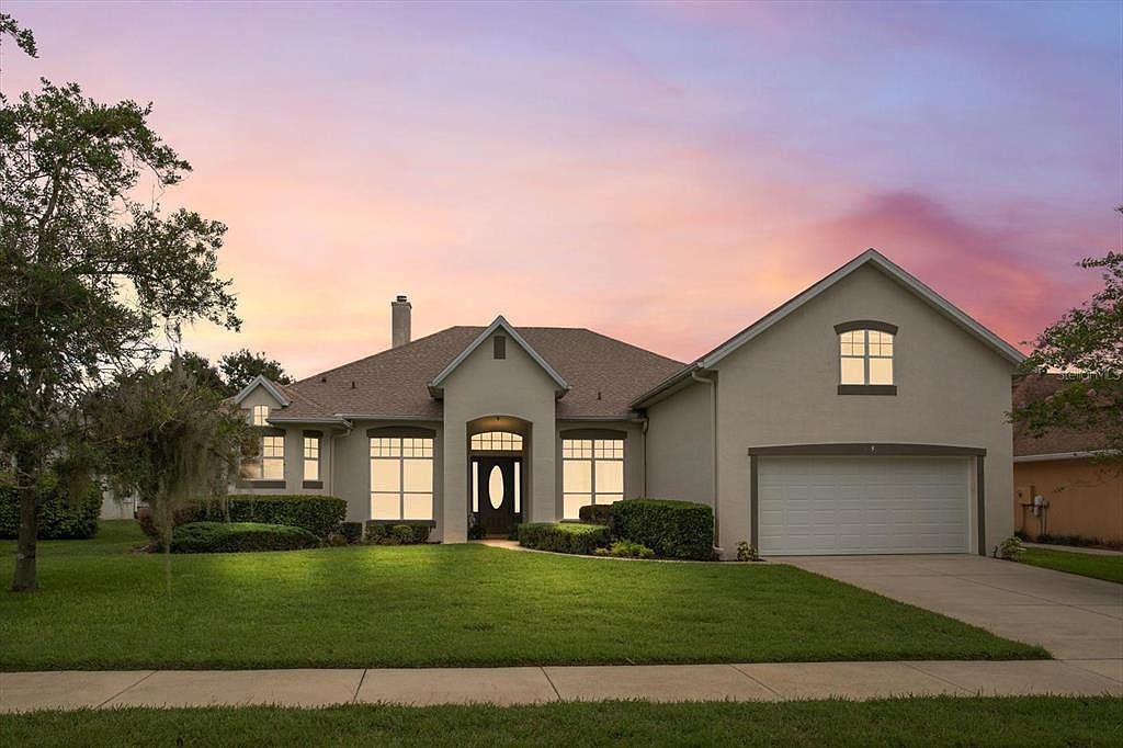 135 Hickory Stick Ct