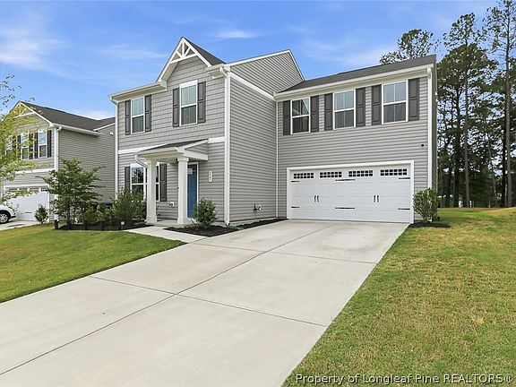 3rd image of 225 Tormore Dr