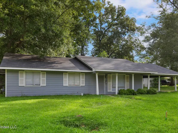 1716 Smallwood St, Jackson, MS 39212