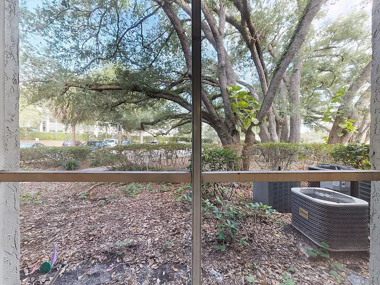 Altamira Place Apartment Homes — Photo 54
