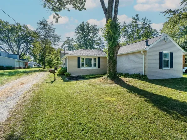 316 N Ash St, Bethel, OH 45106