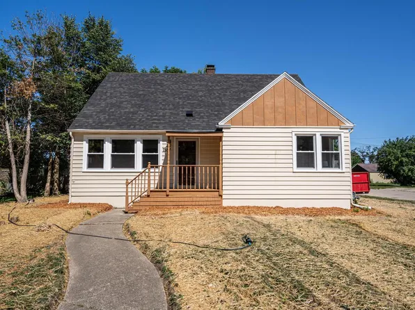 7557 34th AVENUE, Kenosha, WI 53142