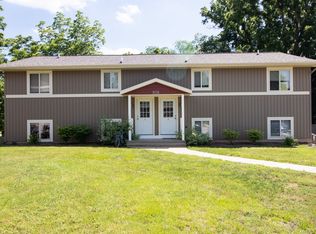 826 Grand Apt A-D, Grand Rapids, MI 49503