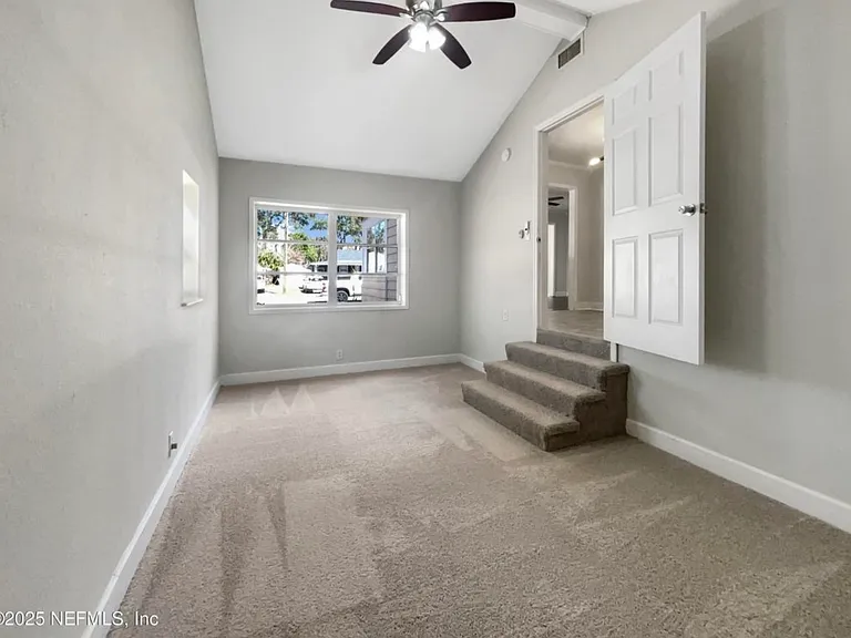 4610 Cedarwood Rd — Photo 8