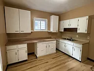 Updated 3/4 Bedroom single home on Cleveland's Harvard/Flet area  Owner pays water/sewer — photo 2