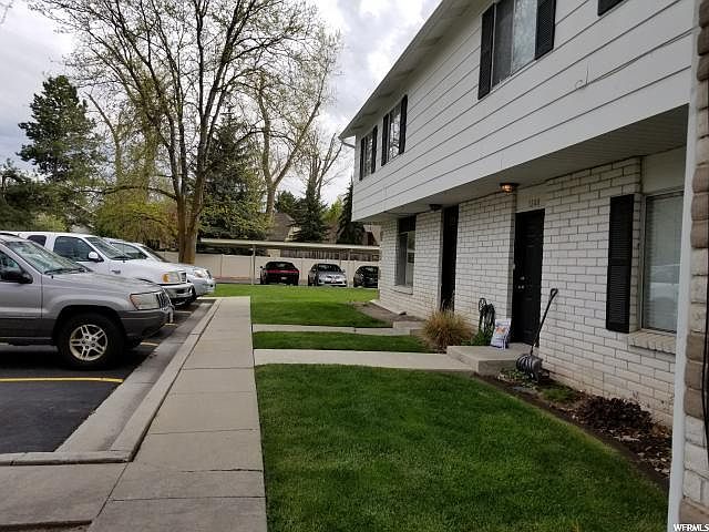 1st image of 1346 E Hidden Creek Ct