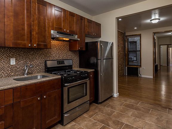 003_1863_madison_street_1r-22