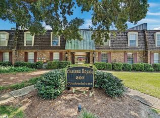 207 S Mobile St APT 202, Fairhope, AL 36532