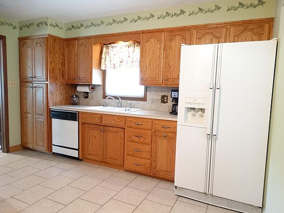 5th image of 2510 Orchard Ln
